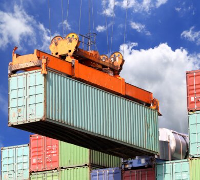 overmarklogistic.com