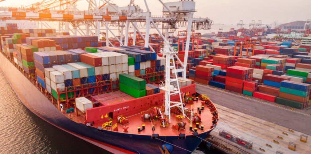 overmarklogistic.com