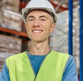 overmarklogistic.com