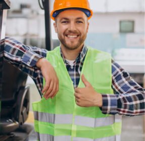 overmarklogistic.com